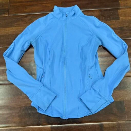 lululemon athletica australian sports clothing — image 12
