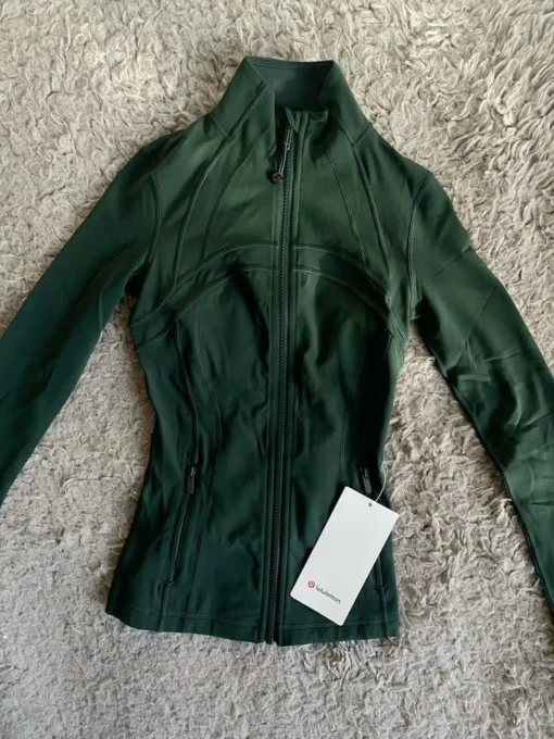 clothing lululemon athletica — image 2