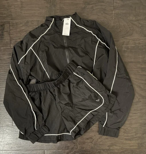 Alo Yoga clothing pallets for sale — image 4