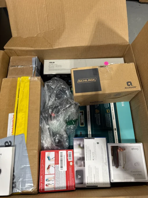 AMZ Electronics – 13 items – BOX – RETURNS – LOT 30091