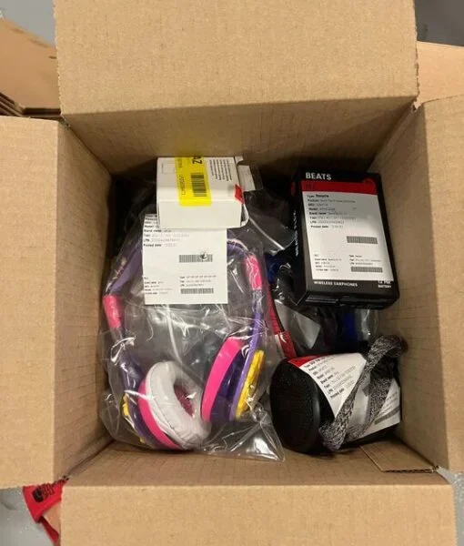 BOX OF RETURNS (Electronics) – ITEMS 12 – LOT 31708