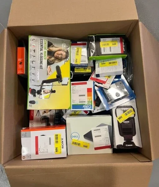 BOX OF RETURNS (Electronics) – ITEMS 31 – LOT 31988