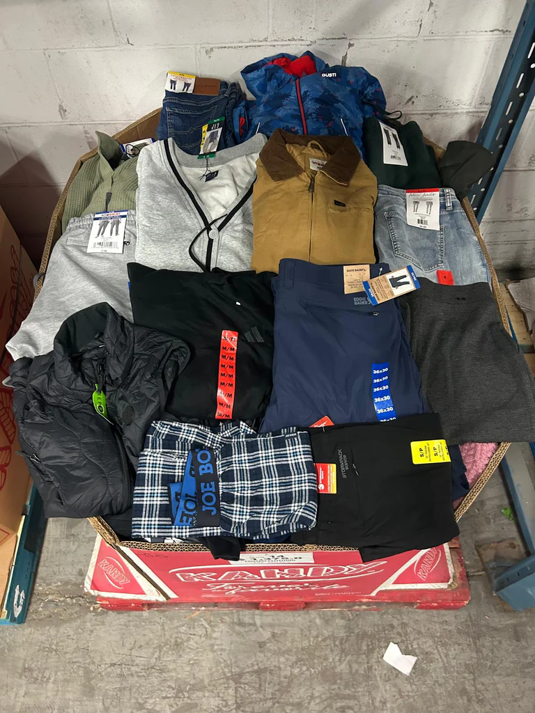 CW Clothing #14 — image 2