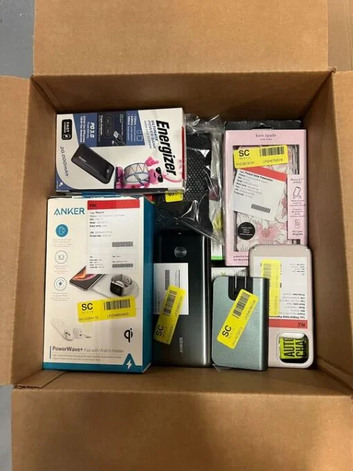 BOX OF RETURNS (Electronics) – ITEMS 31 – LOT 31974