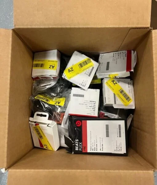 BOX OF RETURNS (Electronics) – ITEMS 14 – LOT 31652