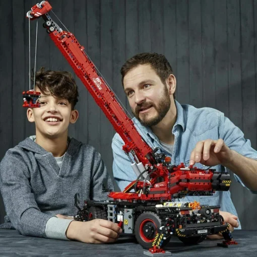 LEGO Technic Rough Terrain Crane 42082 Building Kit Gift Set Sealed NEW — image 6