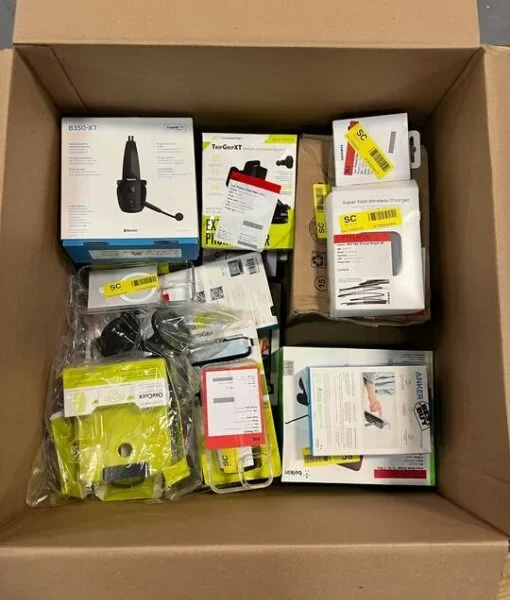 BOX OF RETURNS (Electronics) – ITEMS 24 – LOT 31820
